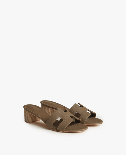 Hermes Oasis Sandal 50 mm Etoupe